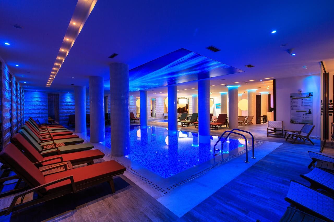 Отель Kalamper Hotel & Spa Добра-Вода