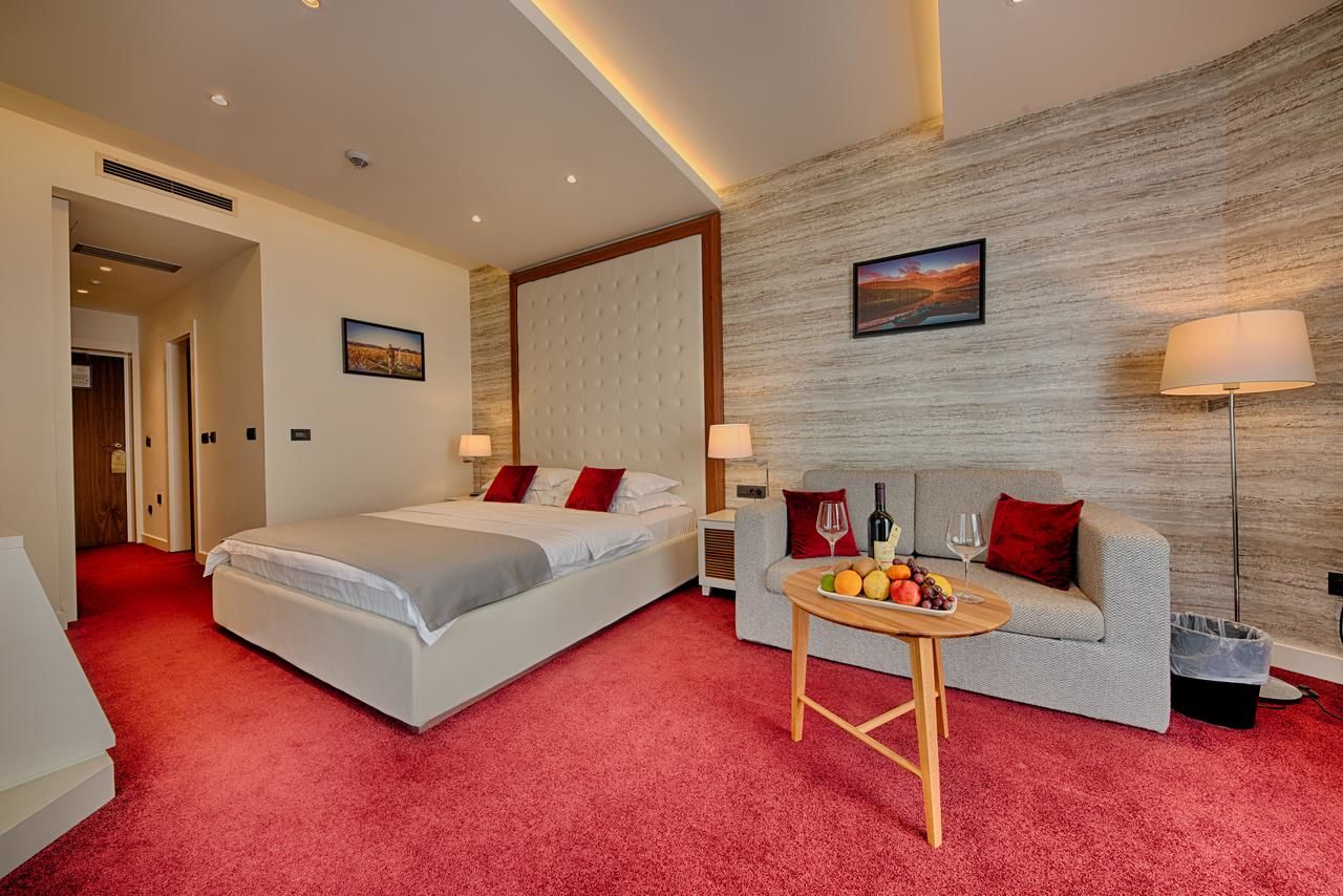 Отель Kalamper Hotel & Spa Добра-Вода