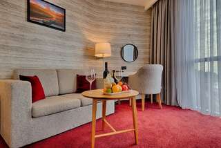 Отель Kalamper Hotel & Spa Добра-Вода Двухместный номер Делюкс с 1 кроватью и балконом, вид на море-4